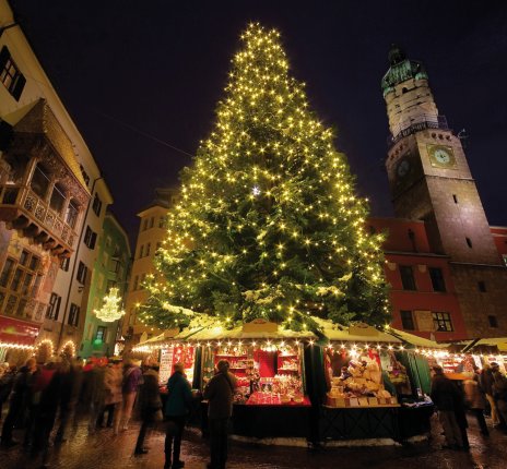 Weihnachtsmarkt in Innsbruck © LianeM - stock.adobe.com
