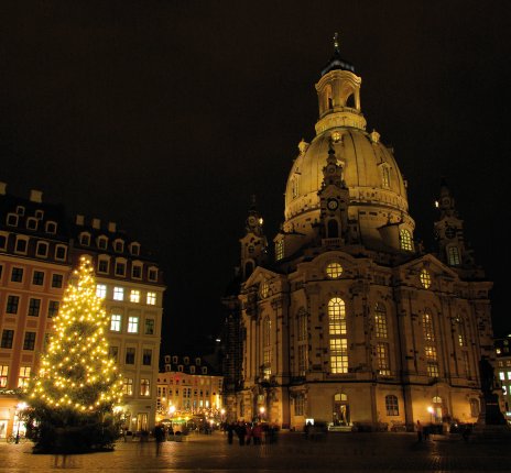 Frauenkirche zur Weihnachtszeit © LianeM - fotolia.com