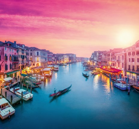 Venedig im Sonnenuntergang © eyetronic-fotolia.com