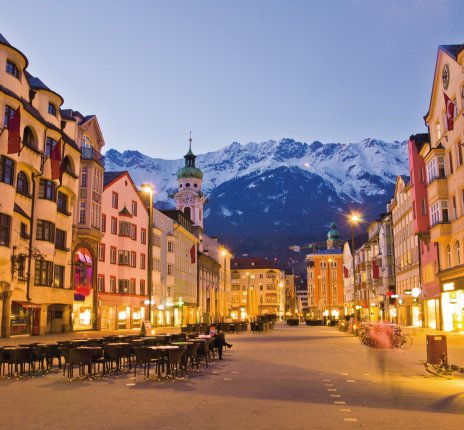 Abends in Innsbruck © cescassawin-fotolia.com