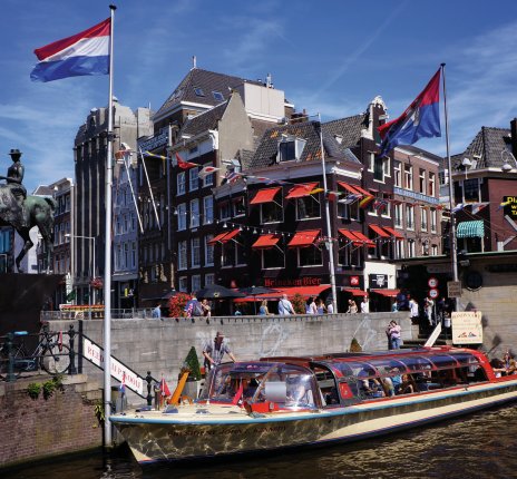 Grachtenfahrt in Amsterdam © pixabay.com/sweetreilly0