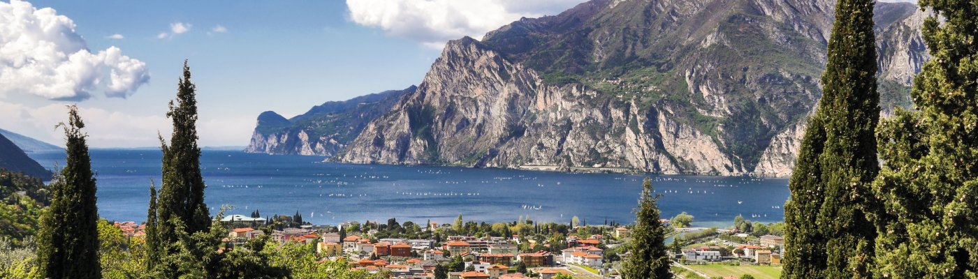 Ab Vohburg an der Donau an den Gardasee Blick über den See