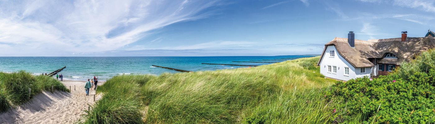 Nordsee ab Forchheim Altes Grenzhaus in den Dünen