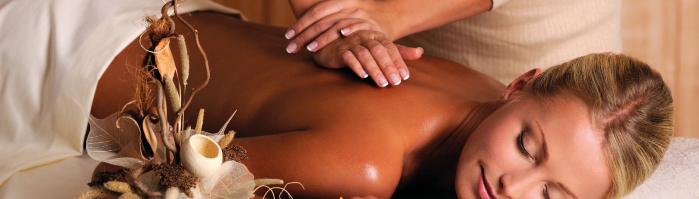 Wellnessreisen ab Lauf an der Pegnitz Rückenmassage