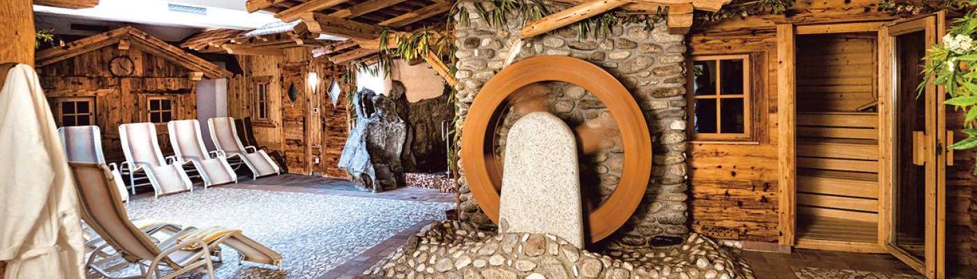 Bad Füssing ab Herzogenaurach Hotel Fichtenhof in Meransen - Wellnessbereich