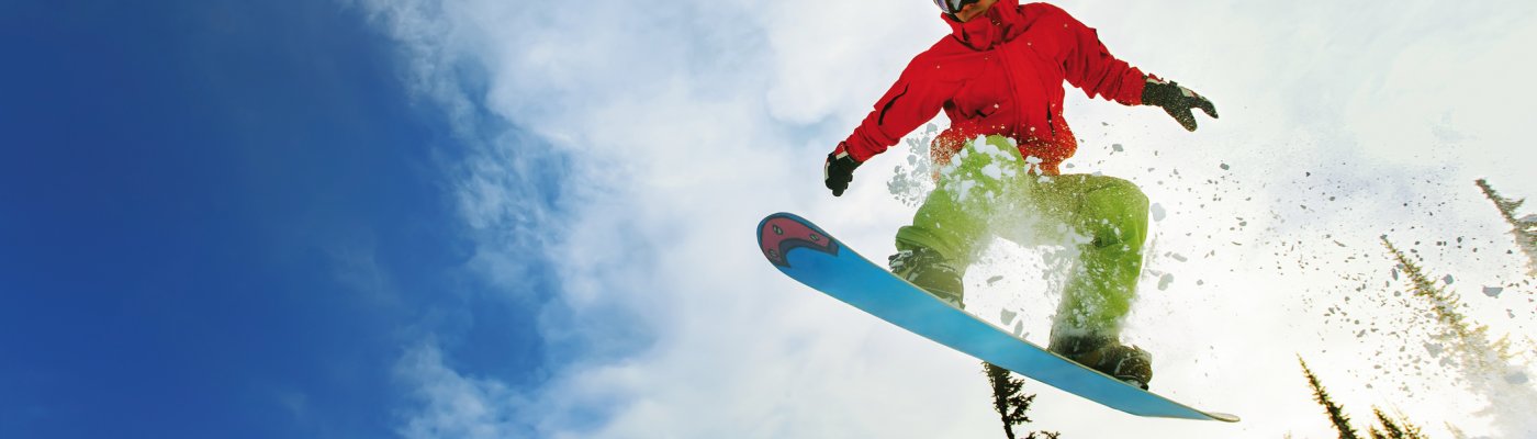 Schwabach: Ein Wintertag voller Action Snowboarder