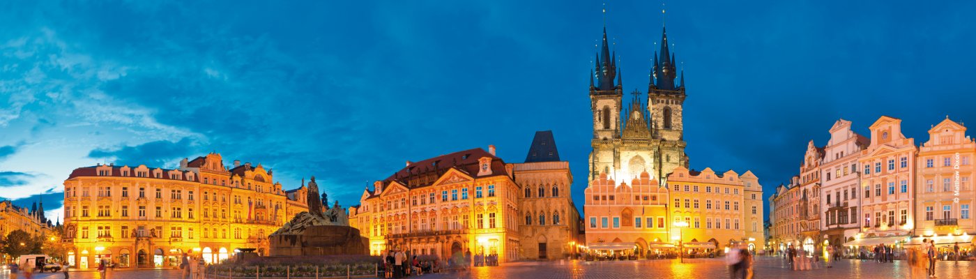 Panorama Prag bei Nacht