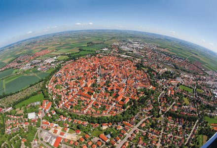 Nördlingen von oben &copy; Romantische Straße Touristik-Arbeitsgemeinschaft GbR 