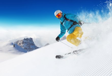 Abfahrtsski &copy; Jag_cz - stock.adobe.com