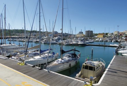 Hafen von Cattolica © Lsantilli - fotolia.com