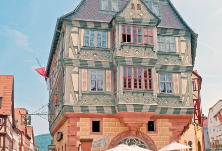 Haus Zum Riesen - Ältestes Wirtshaus in Deutschland © mojolo -fotolia.com