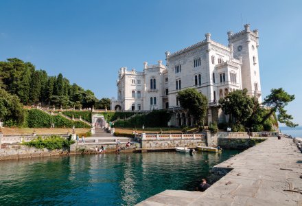 Schloss Miramare © Pablo Debat-fotolia.com