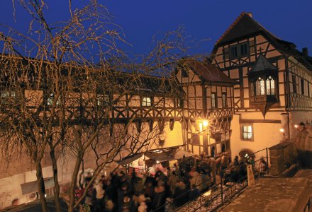 Mittelalterlicher Weihnachtsmarkt auf der Wartburg Eisenach © Wartburg Stiftung Eisenach/Fotothek: Rainer Salzmann
