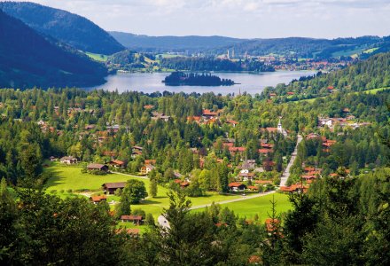 Blick auf den Schliersee vom Spitzingsee © Jürgen Fälchle-fotolia.com