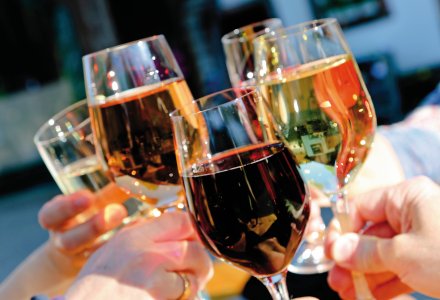 Weingenuss © Klaus Eppele-fotolia.com