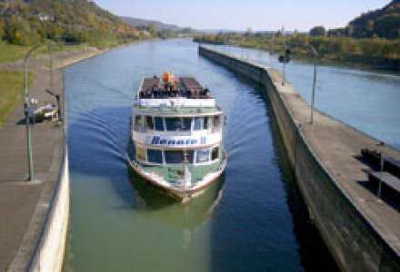  © © Personenschiffsverkehr Schweiger