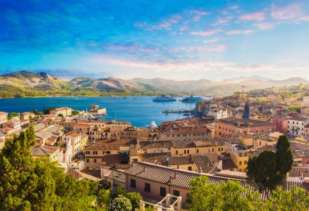 Bucht von Portoferraio &copy; Balate Dorin - stock.adobe.com
