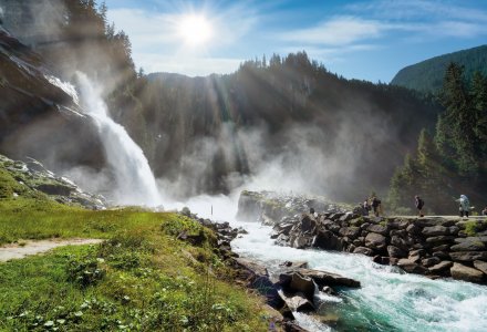 an den Krimmler Wasserfällen © Comofoto - stock.adobe.com