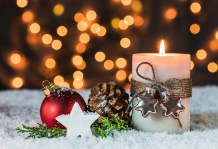 Weihnachtsdekoration  © vulcanus - stock.adobe.com