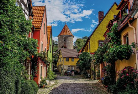 Sommerhausen &copy; Dominik Bauer - stock.adobe.com