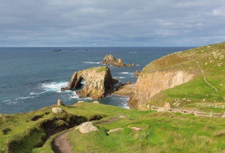 Land's End © acceleratorhams-stock.adobe.com